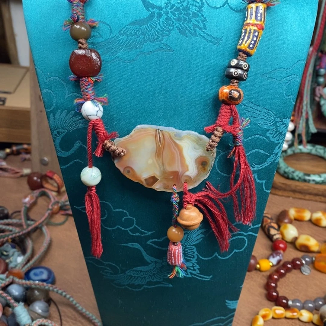 未镶嵌颈饰玛瑙/玉髓