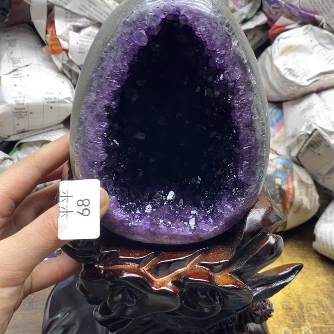 紫晶乌拉圭未镶嵌