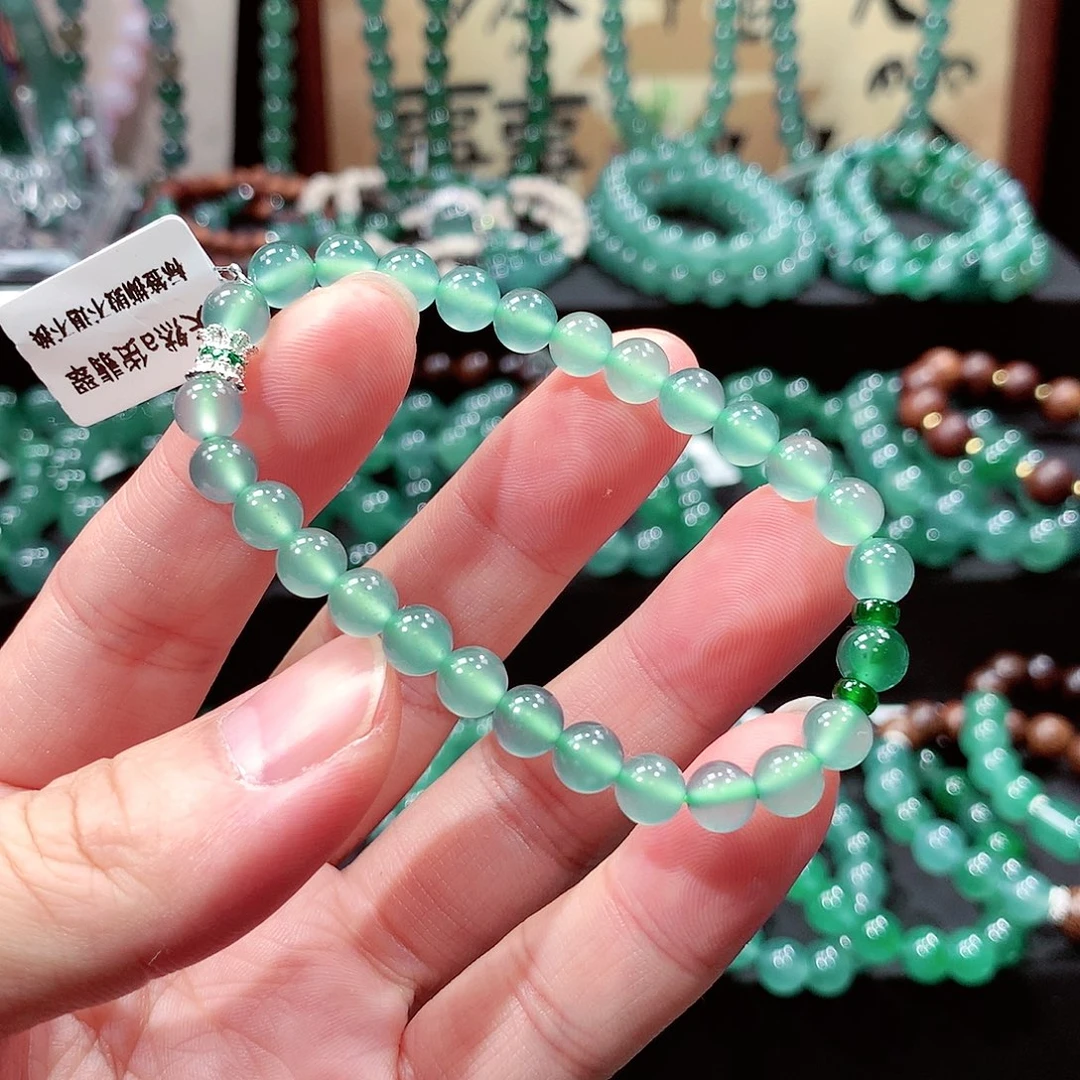 翡翠未镶嵌手链卡6.2