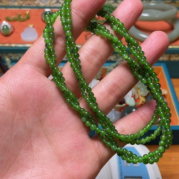 和田玉（碧玉）未镶嵌颈饰