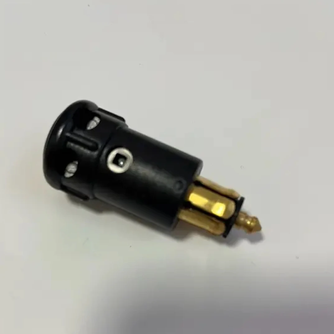 摊铺机大灯插头沃尔沃ABG三一徐工摊铺机大灯插头外接电源插头