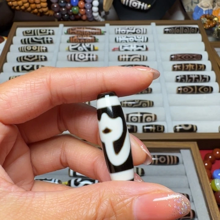 喵***吖玛瑙/玉髓未镶嵌颈饰