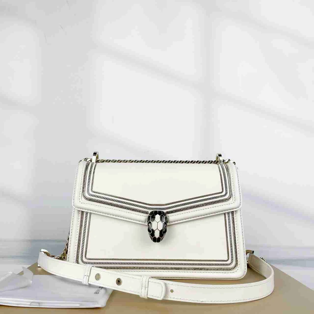 95新 BVLGARI/宝格丽 小野专属/95新/宝格丽/单肩包/DJ4737