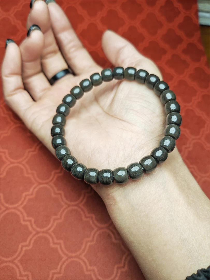 天然和田玉卡8直切时尚单圈手串