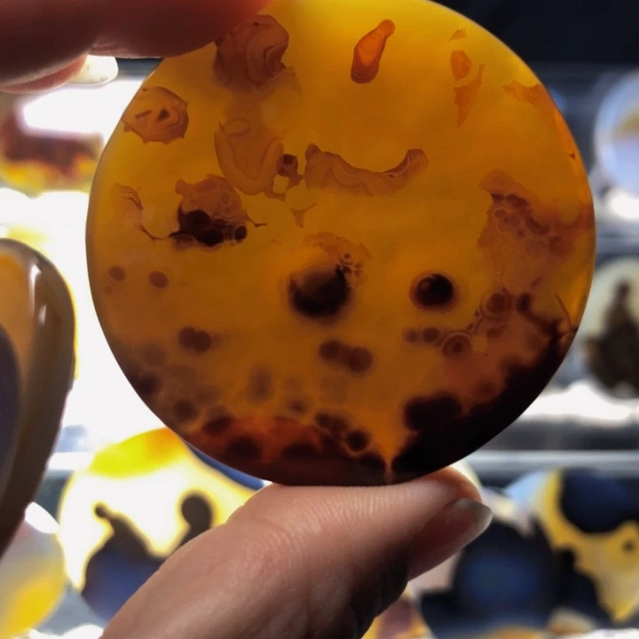 合金玛瑙/玉髓珠宝奇石38