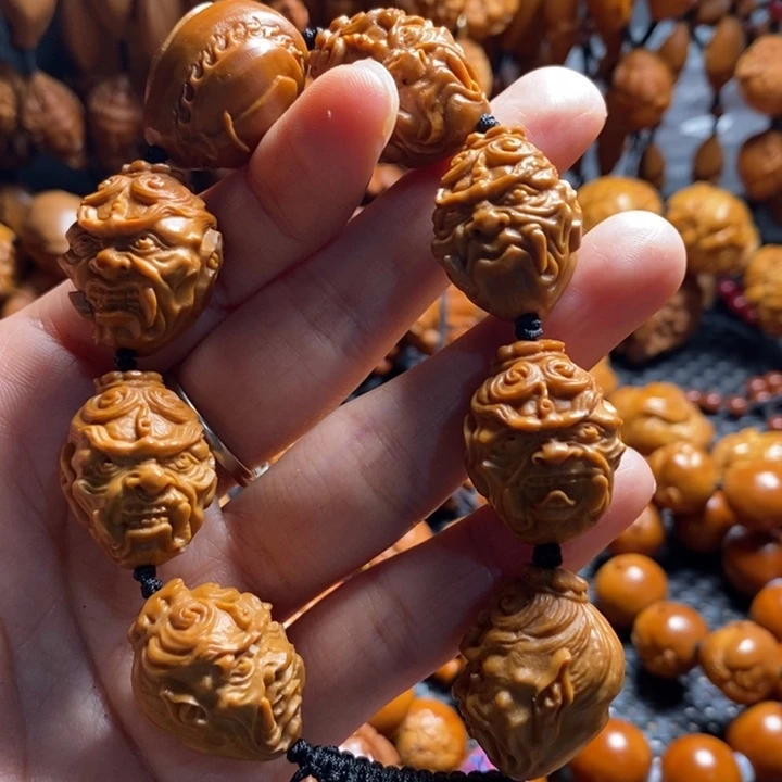 吊坠橄榄核不动明王