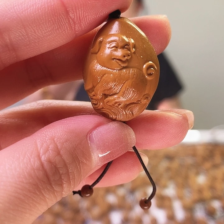 橄榄核吊坠橄榄核 猪