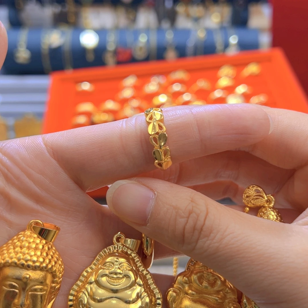 铜合金爱心戒指一个