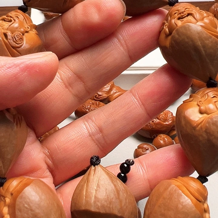 橄榄核手串/手链包衣财神