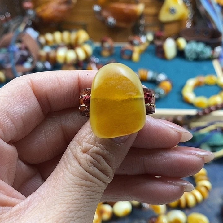 a***次蜜蜡未镶嵌戒指戒指