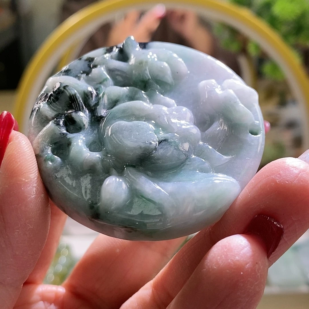 【闪购商品】翡翠颈饰未镶嵌牡丹