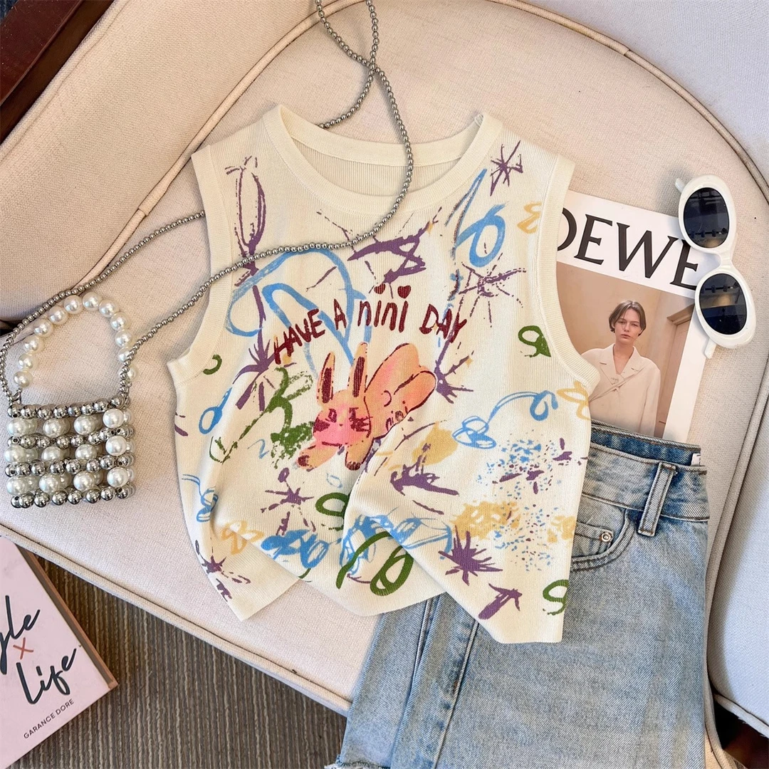 纯欲辣妹涂鸦印花无袖背心女装夏季新款气质显瘦百搭卡通上衣外穿