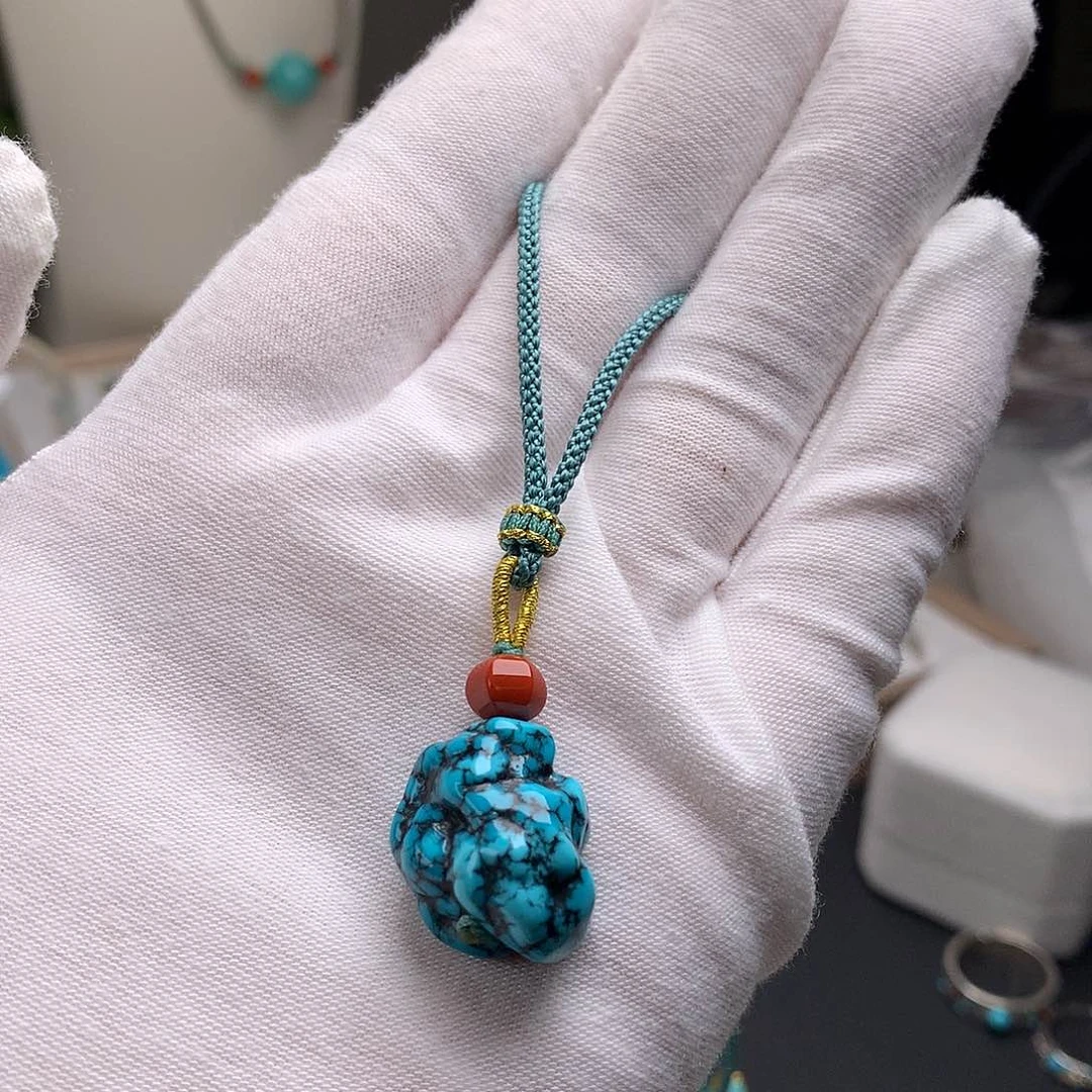 未镶嵌绿松石珠宝奇石