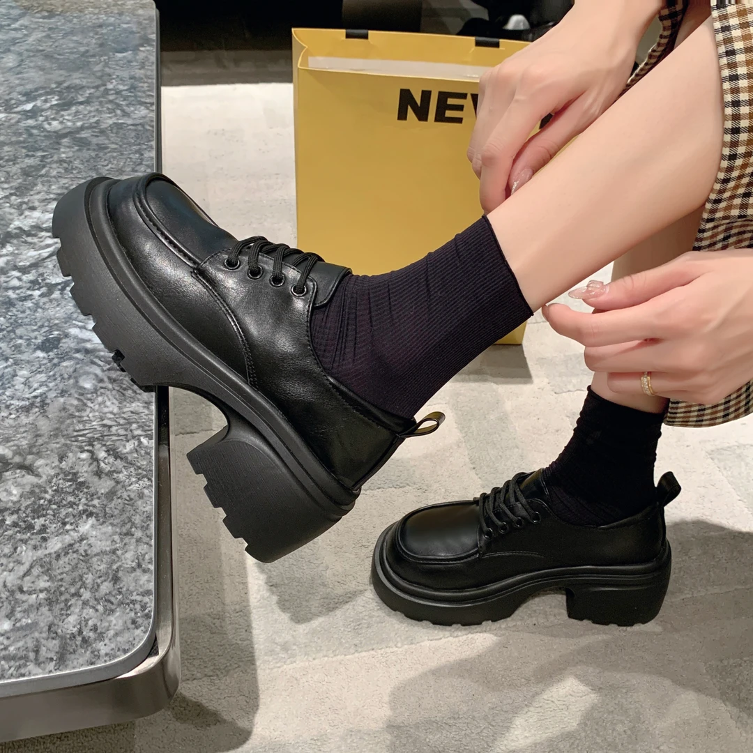 2025秋冬新款单鞋百搭厚底增高防滑轻奢复古小皮鞋时尚系带女鞋