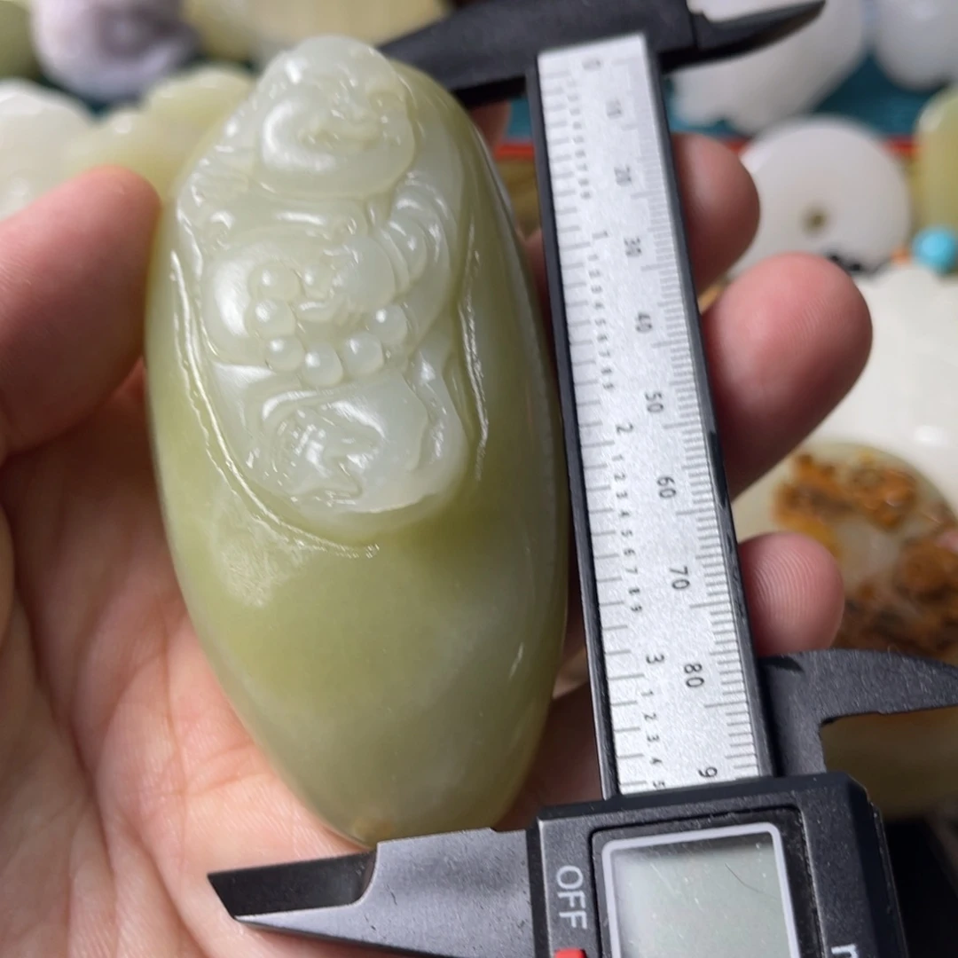 石材天然方解石手把件不退换