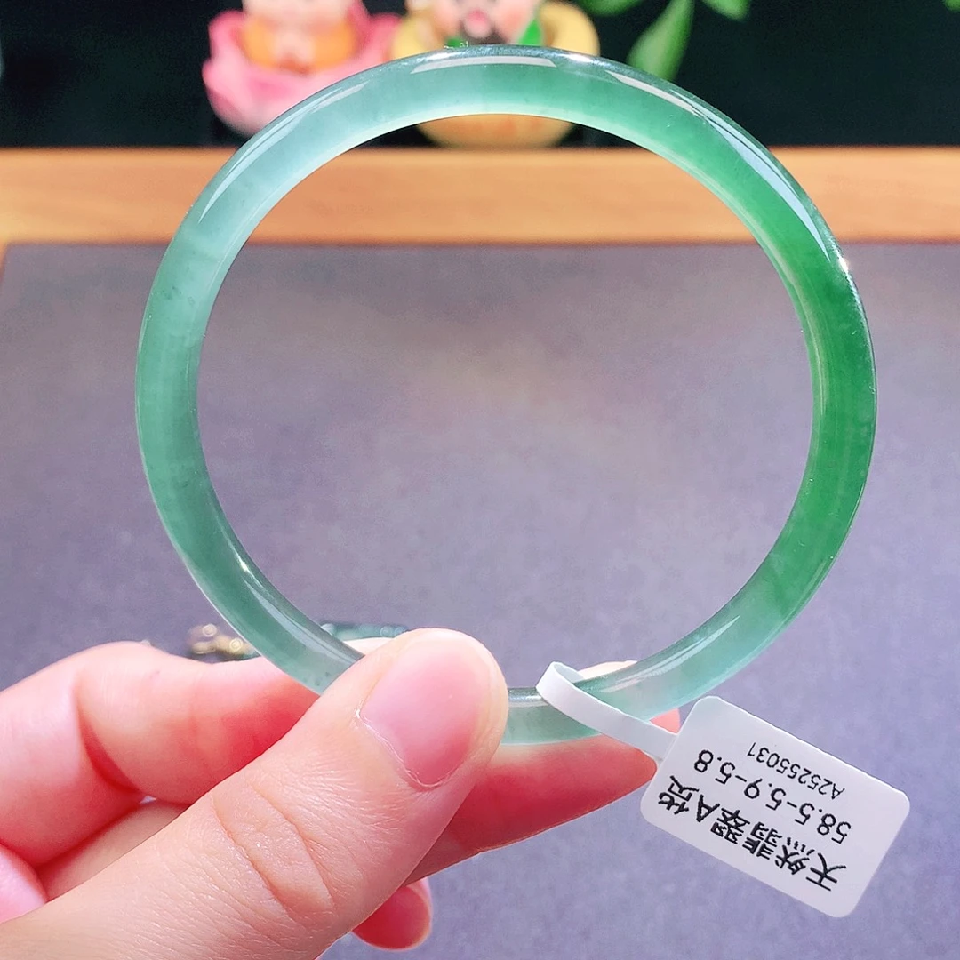 翡翠未镶嵌手镯天然翡翠