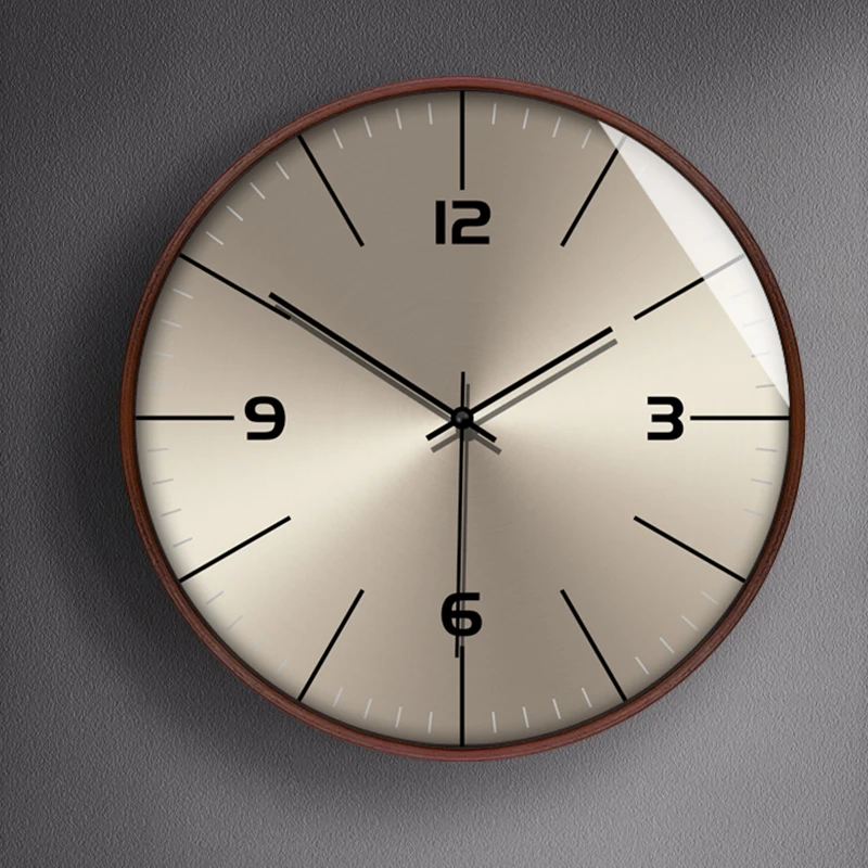 韦柯实木挂钟客厅2025新款挂墙上时钟高级感轻奢钟表新中式石英钟