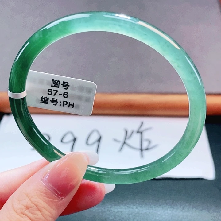 翡翠未镶嵌手镯翡翠手镯44