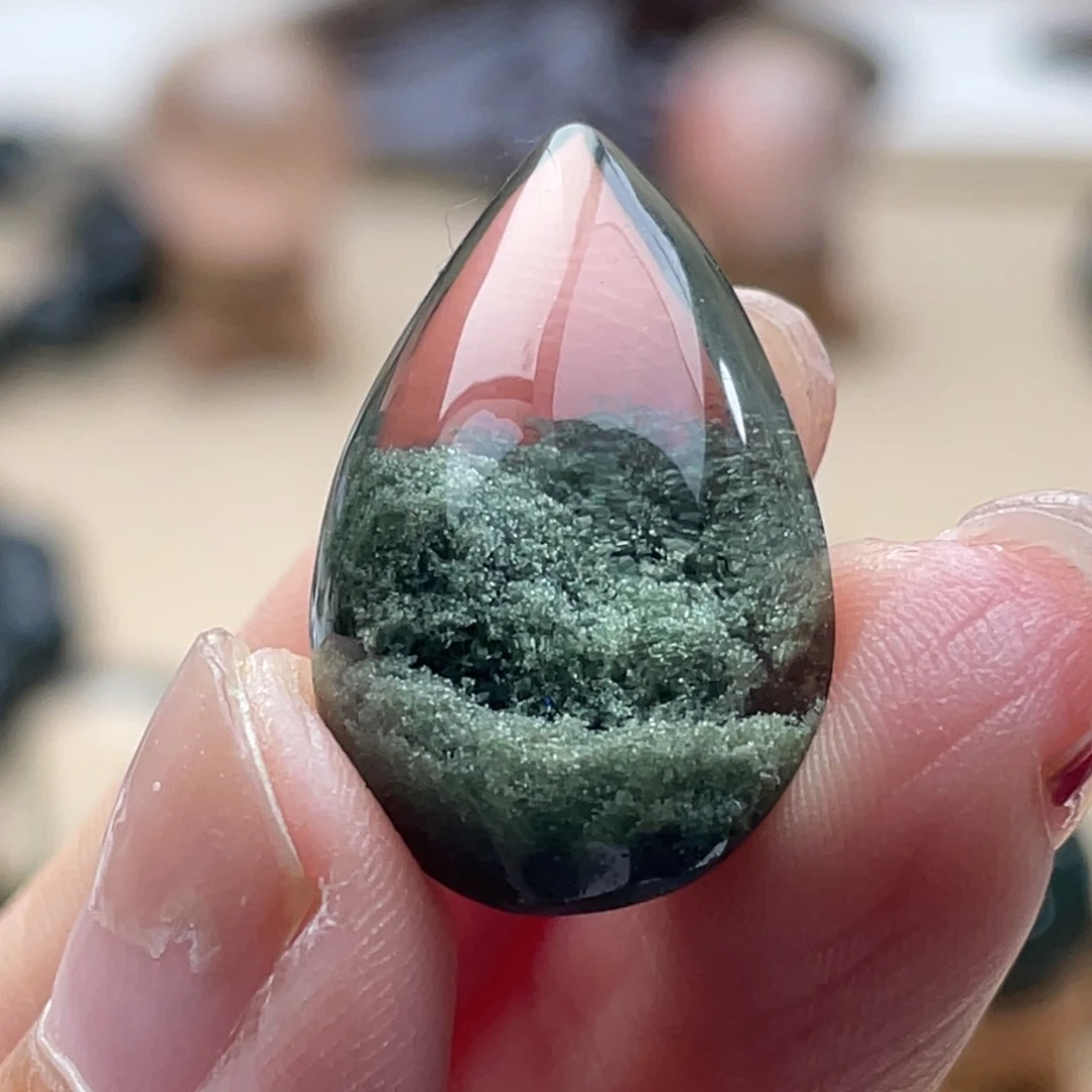 颈饰水晶未镶嵌绿幽灵吊坠