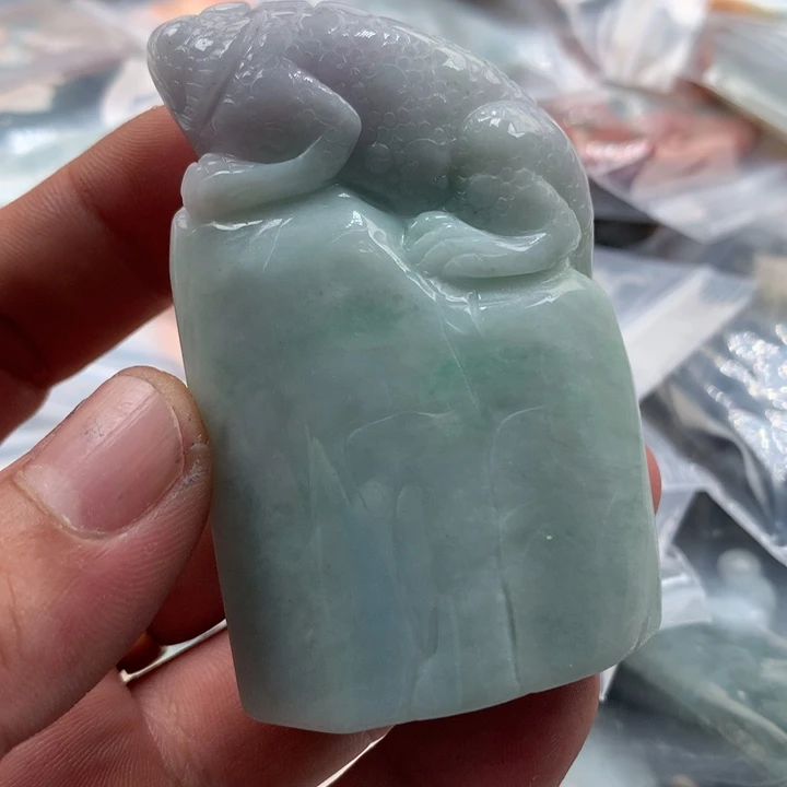 翡翠未镶嵌颈饰保真天然a货翡翠
