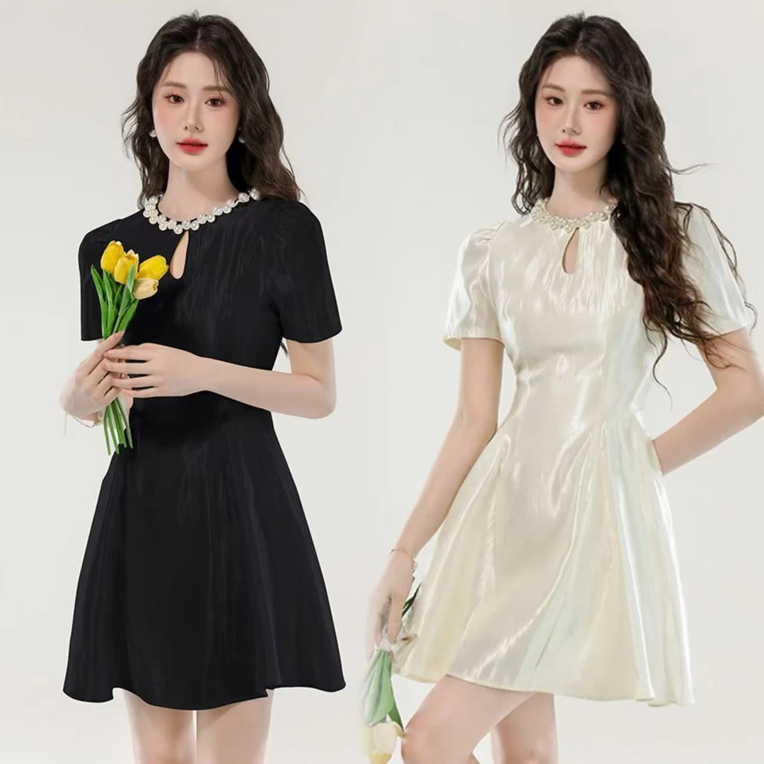 2025夏季新款名媛千金高级感连衣裙小众显瘦收腰设计师a字短裙