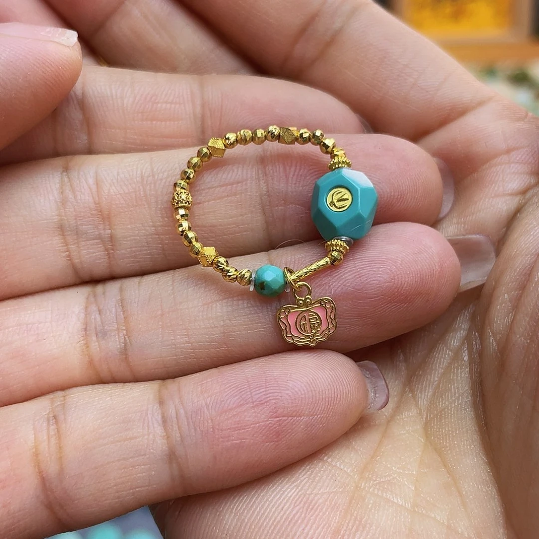 绿松石戒指18K金镶嵌