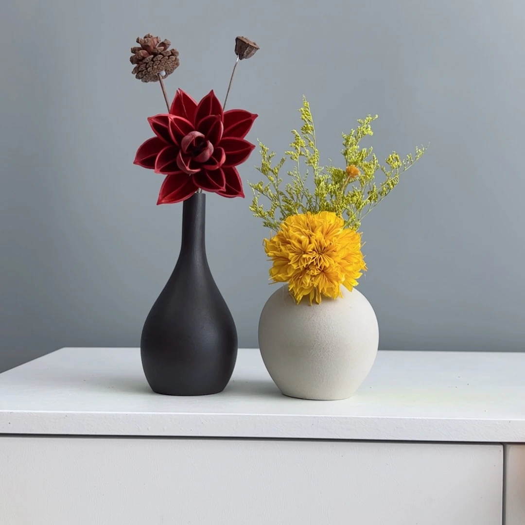 摆件陶瓷小花瓶摆件含花总高约20-30cm