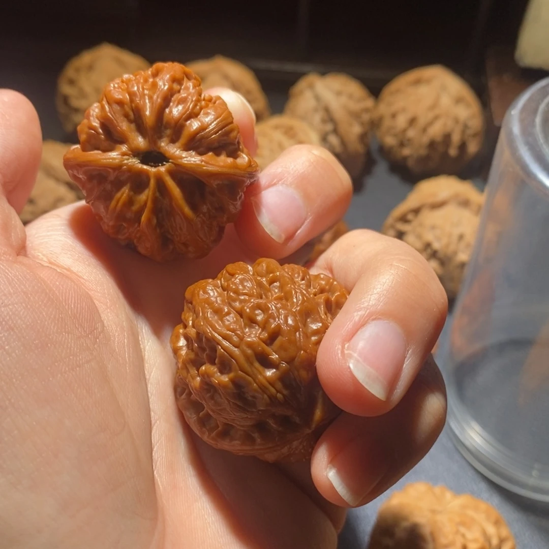 文玩核桃吊坠嗷***怪原树