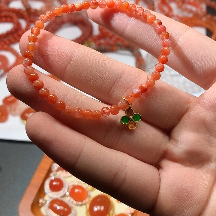 南红玛瑙未镶嵌手链