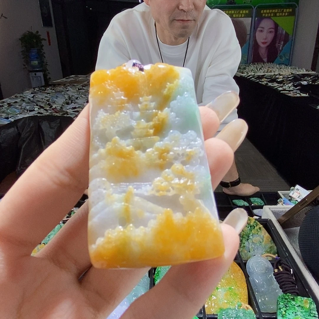 颈饰未镶嵌翡翠翡翠