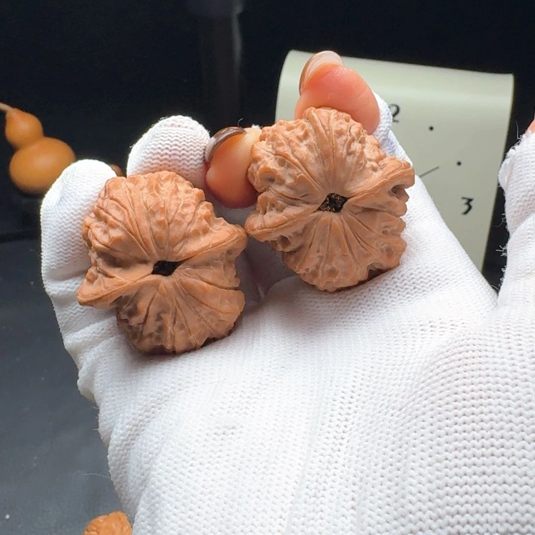 文玩核桃把件35+血麒麟02