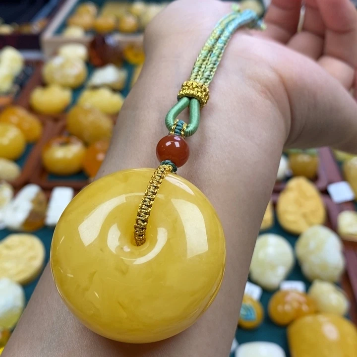 琥珀未镶嵌裸石26鸡油黄平安扣