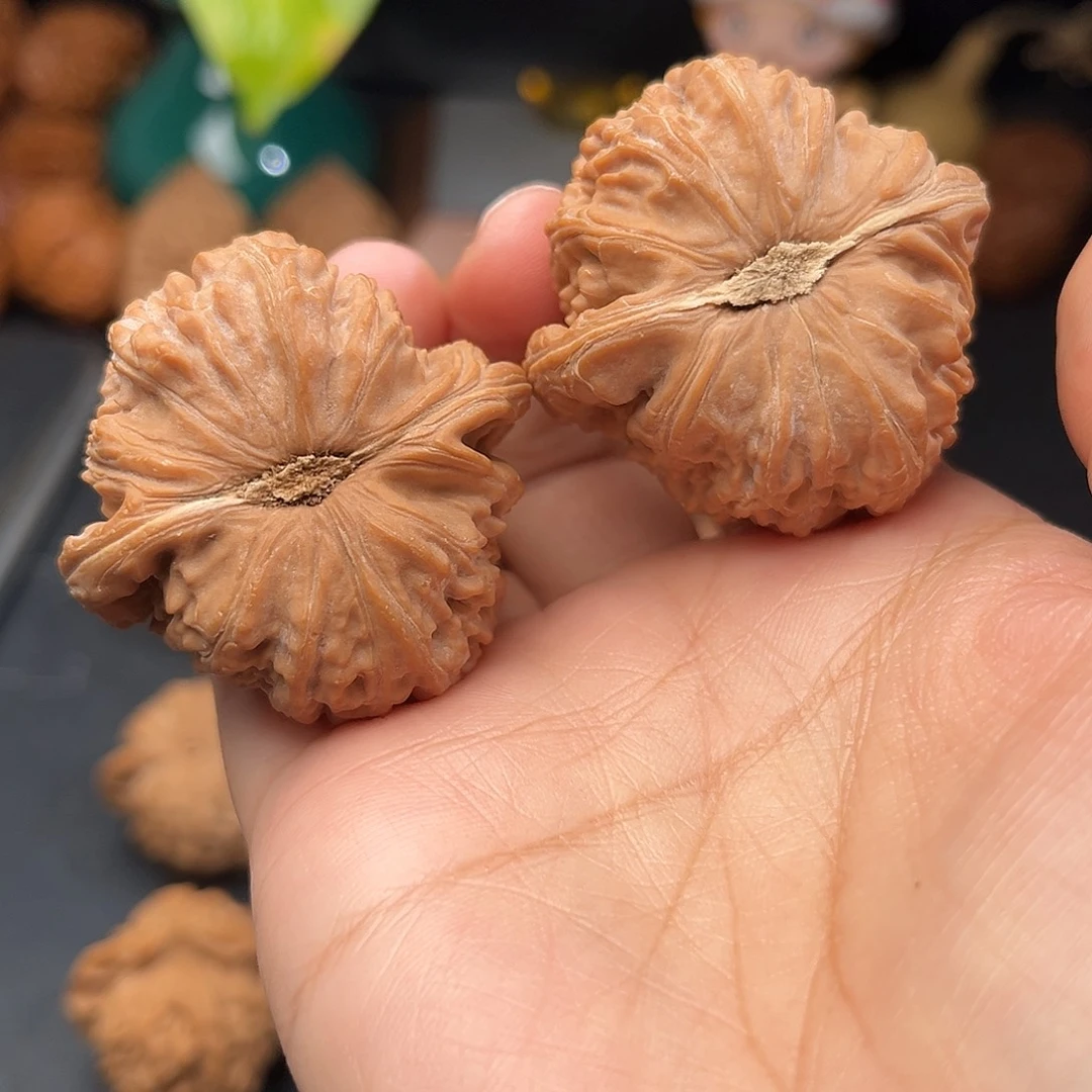 文玩核桃把件球白全品41