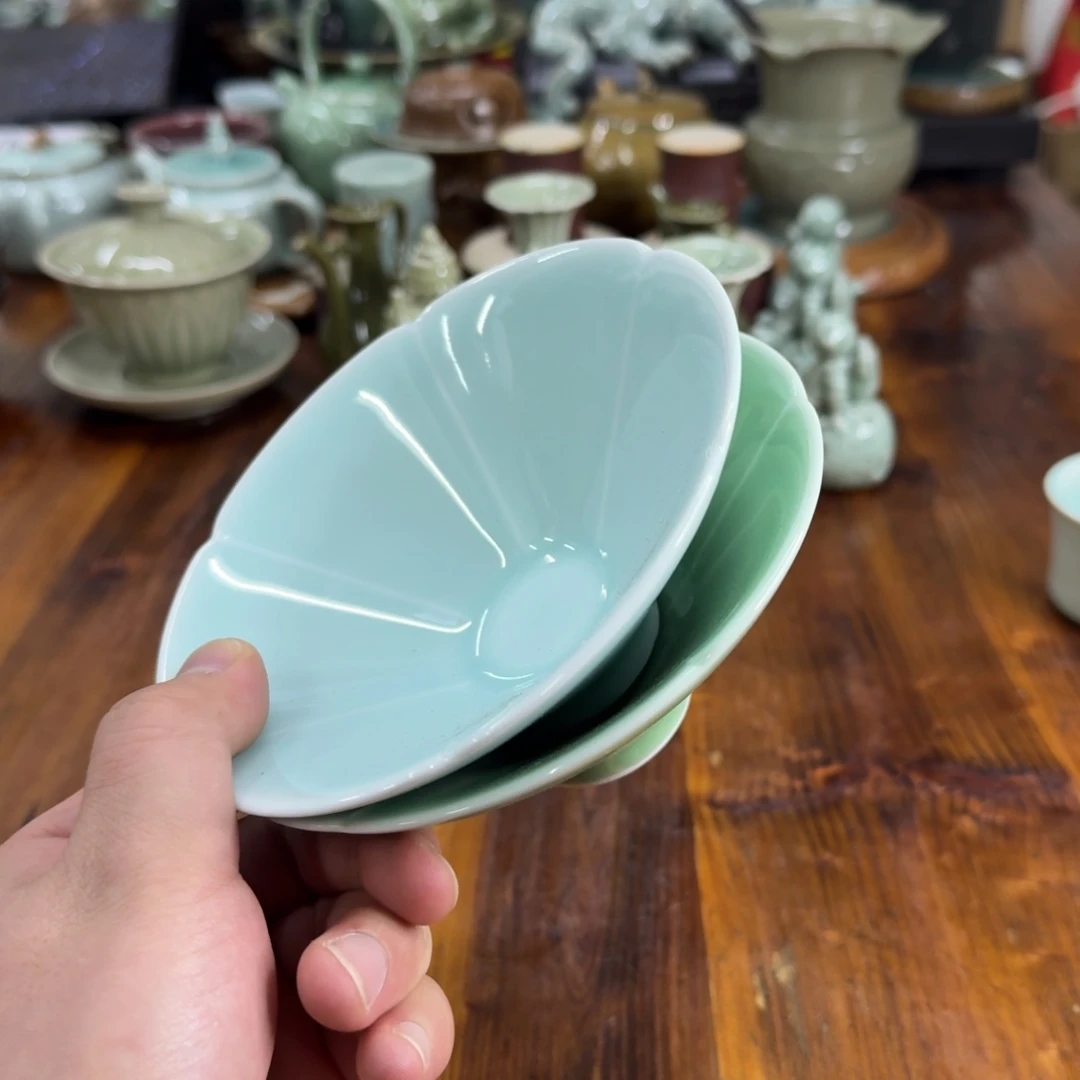 小仲龙泉青瓷微瑕6850