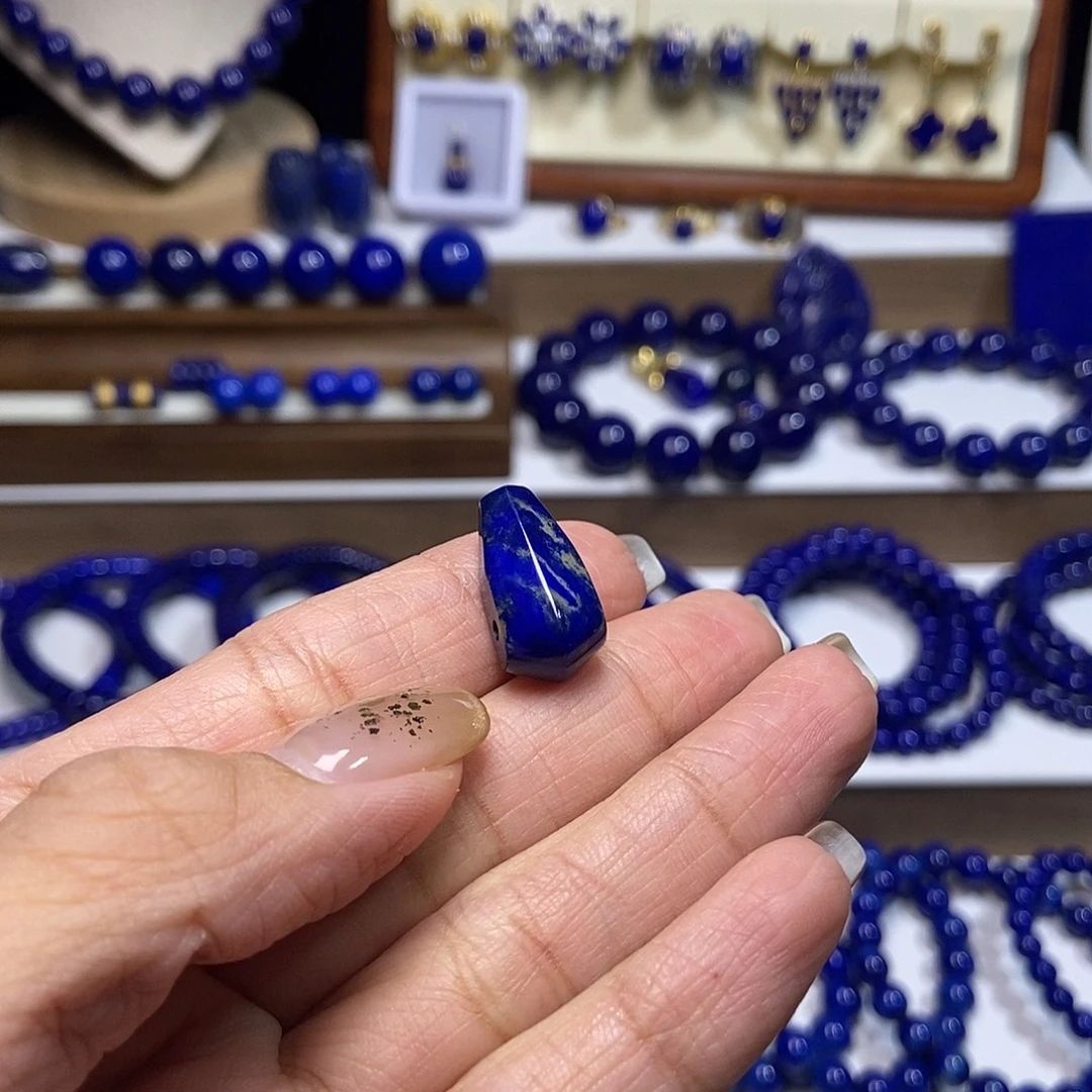 云***兮青金石未镶嵌鲨鱼背三通