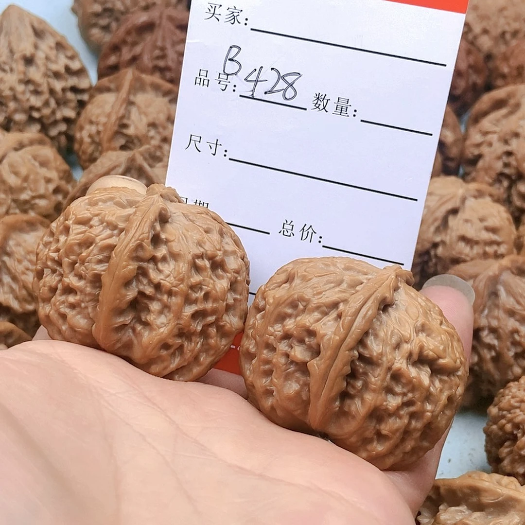 文玩核桃吊坠w****g428号三角白35尺