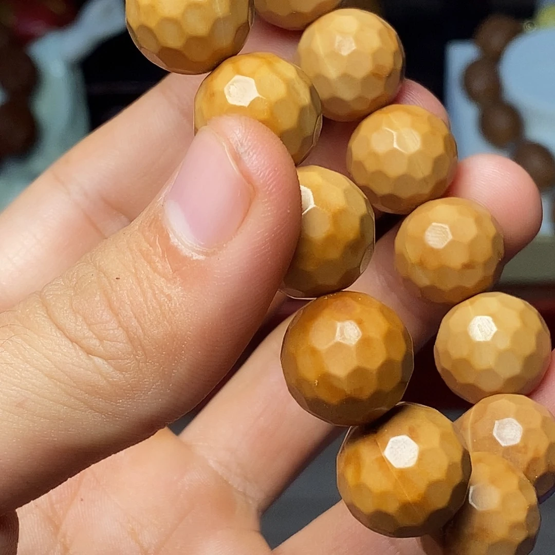 小***圾手串/手链橄榄核bbbbbbbbjhbbbhjn