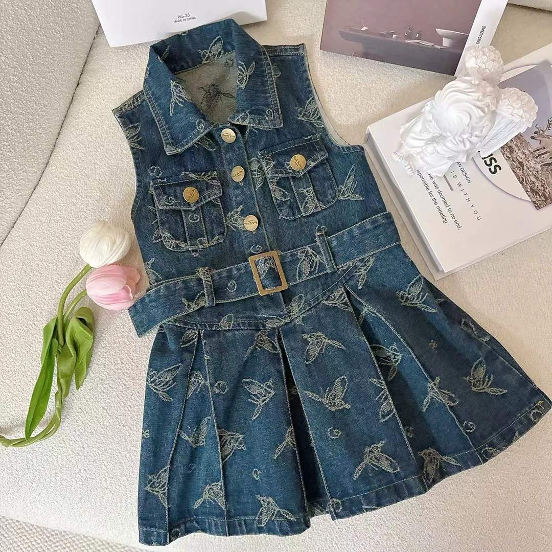 女童夏季无袖牛仔连衣裙2025新款女宝洋气洋气时尚牛仔连衣裙时尚