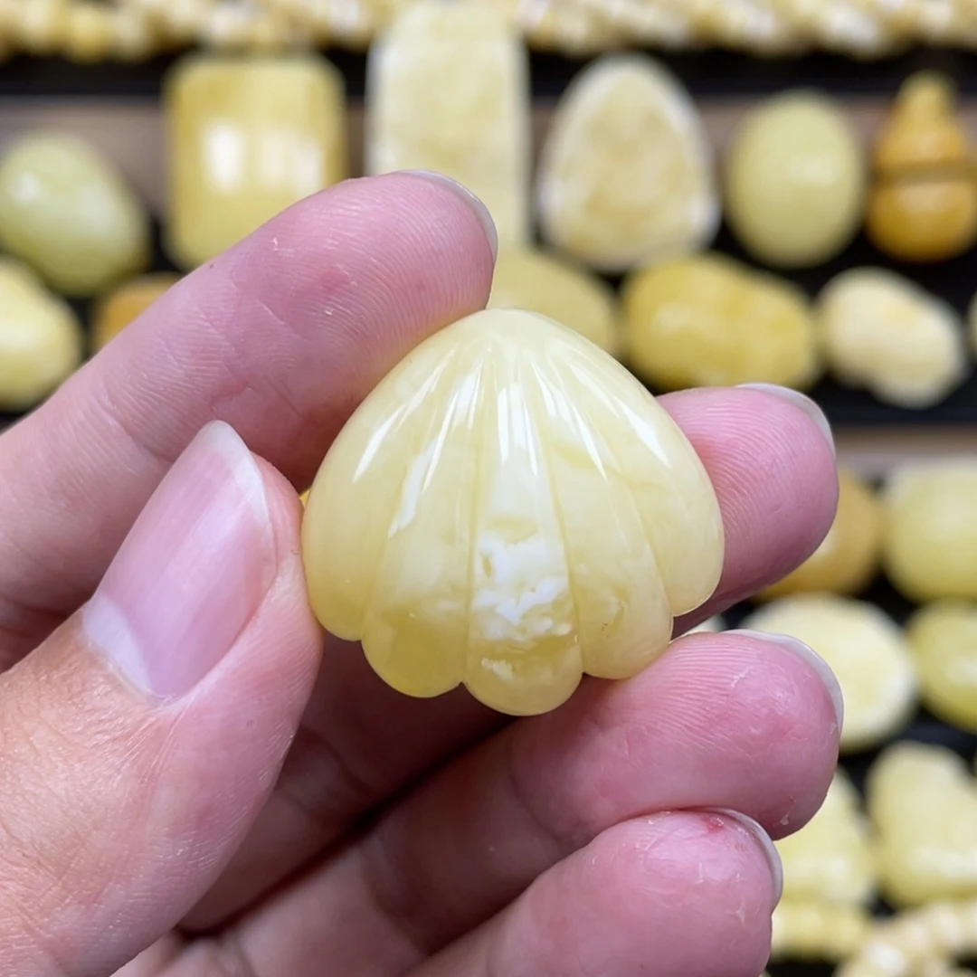 琥珀未镶嵌裸石琥珀蜜蜡