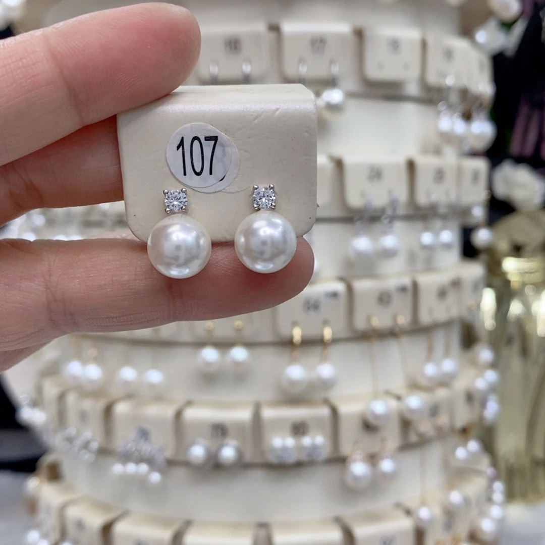银S925镶嵌淡水珍珠耳饰