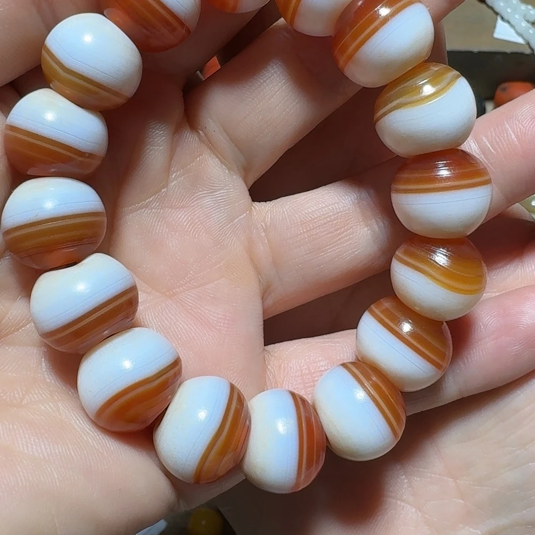 奇***奇玛瑙/玉髓未镶嵌车挂