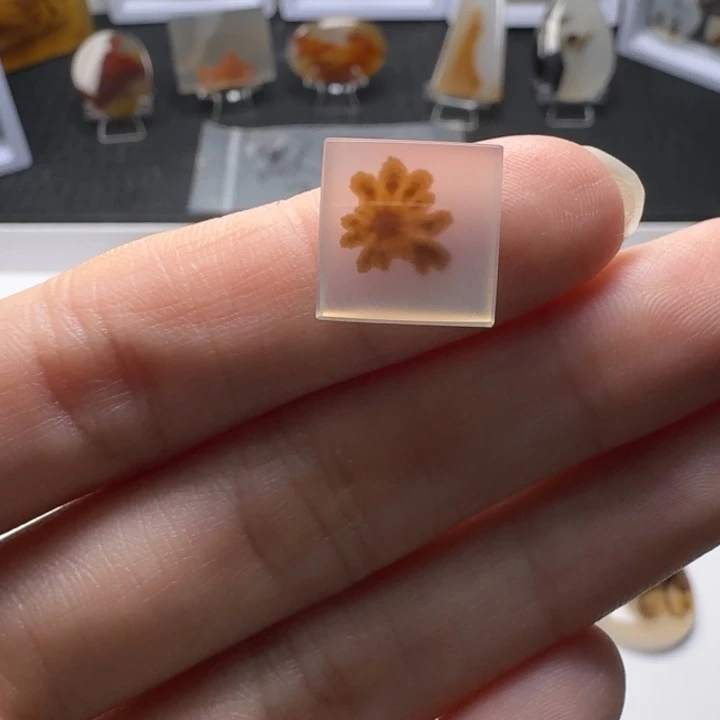 玛瑙/玉髓未镶嵌摆件