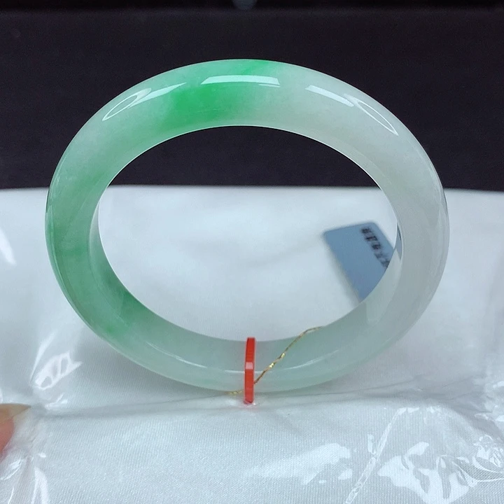翡翠未镶嵌手镯56圈642