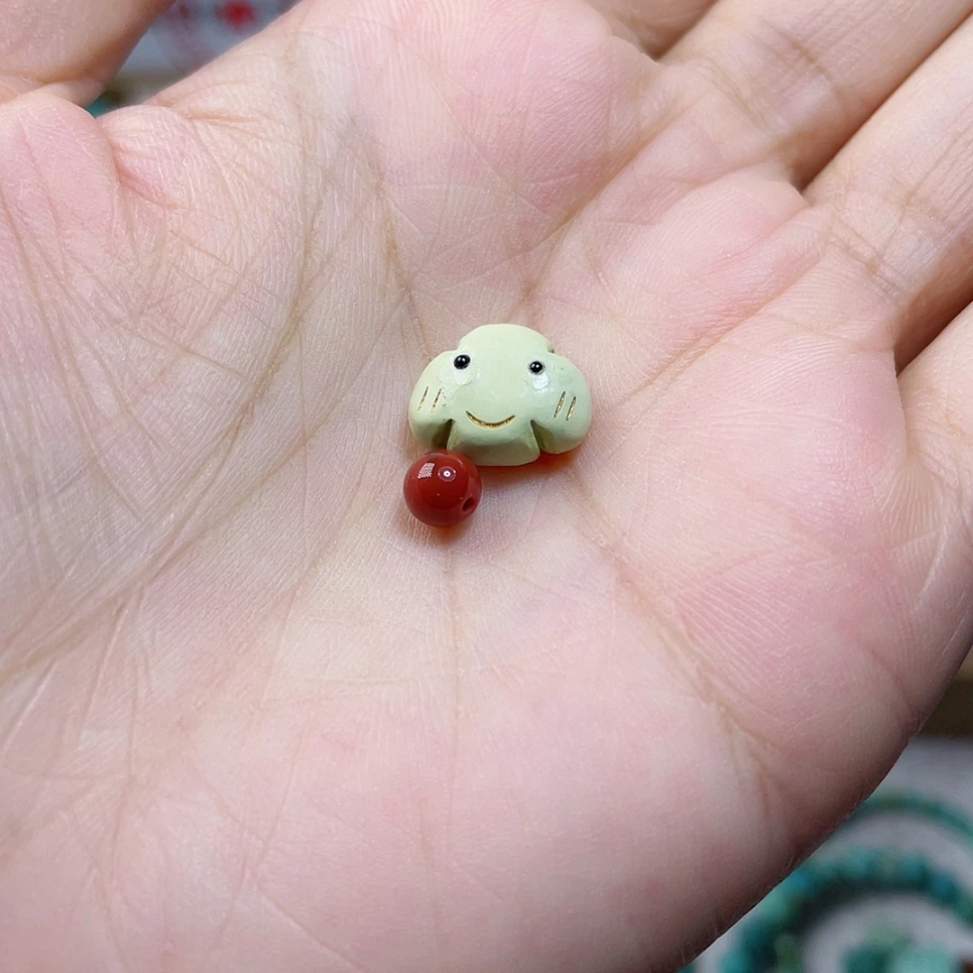 未镶嵌配饰南红玛瑙