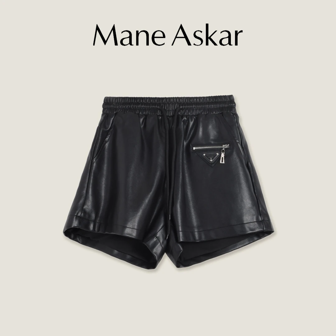 秋季新款时尚潮流显瘦阔腿松紧腰皮短裤女装OK0451