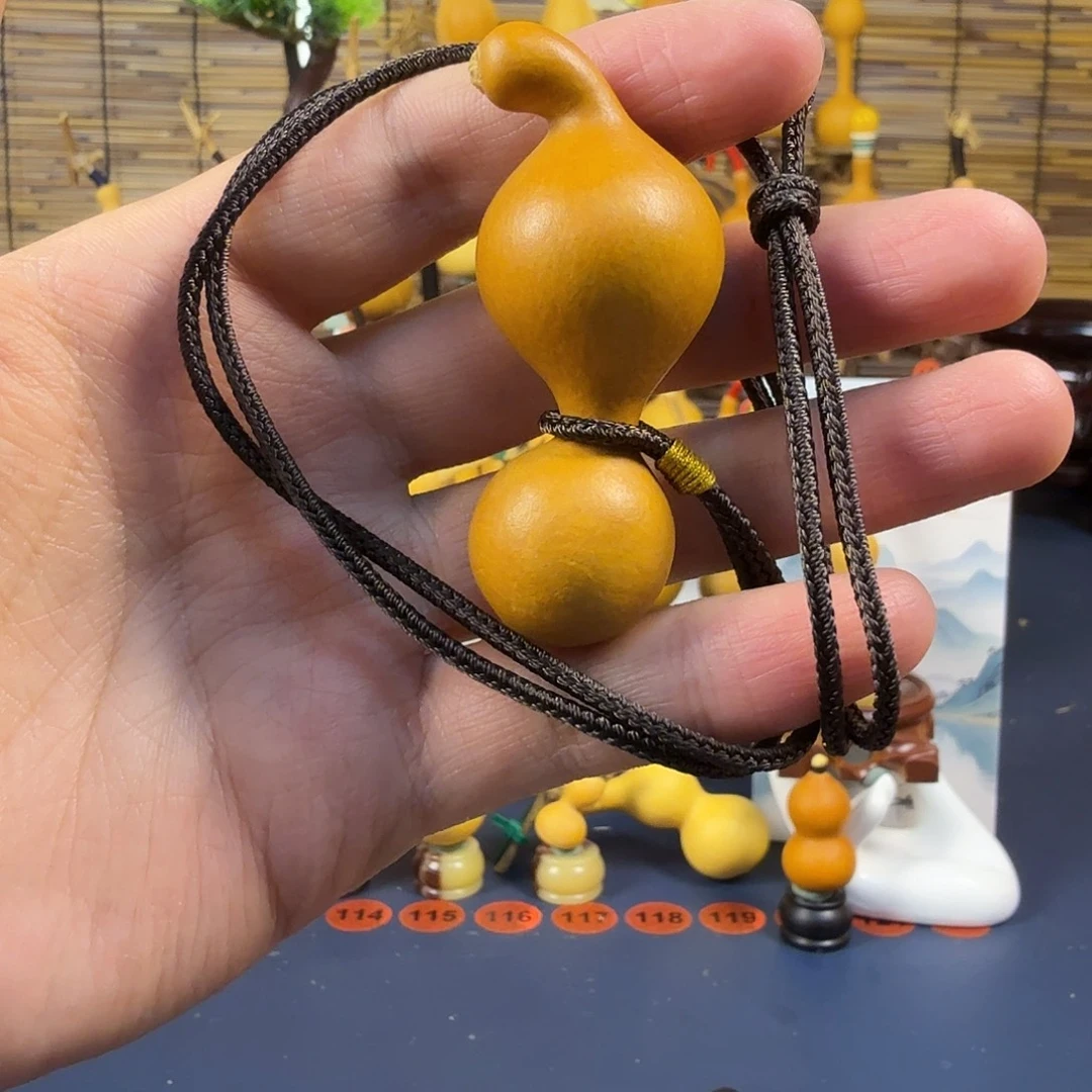 文玩葫芦脖挂到福蚂蚁。高度6.2