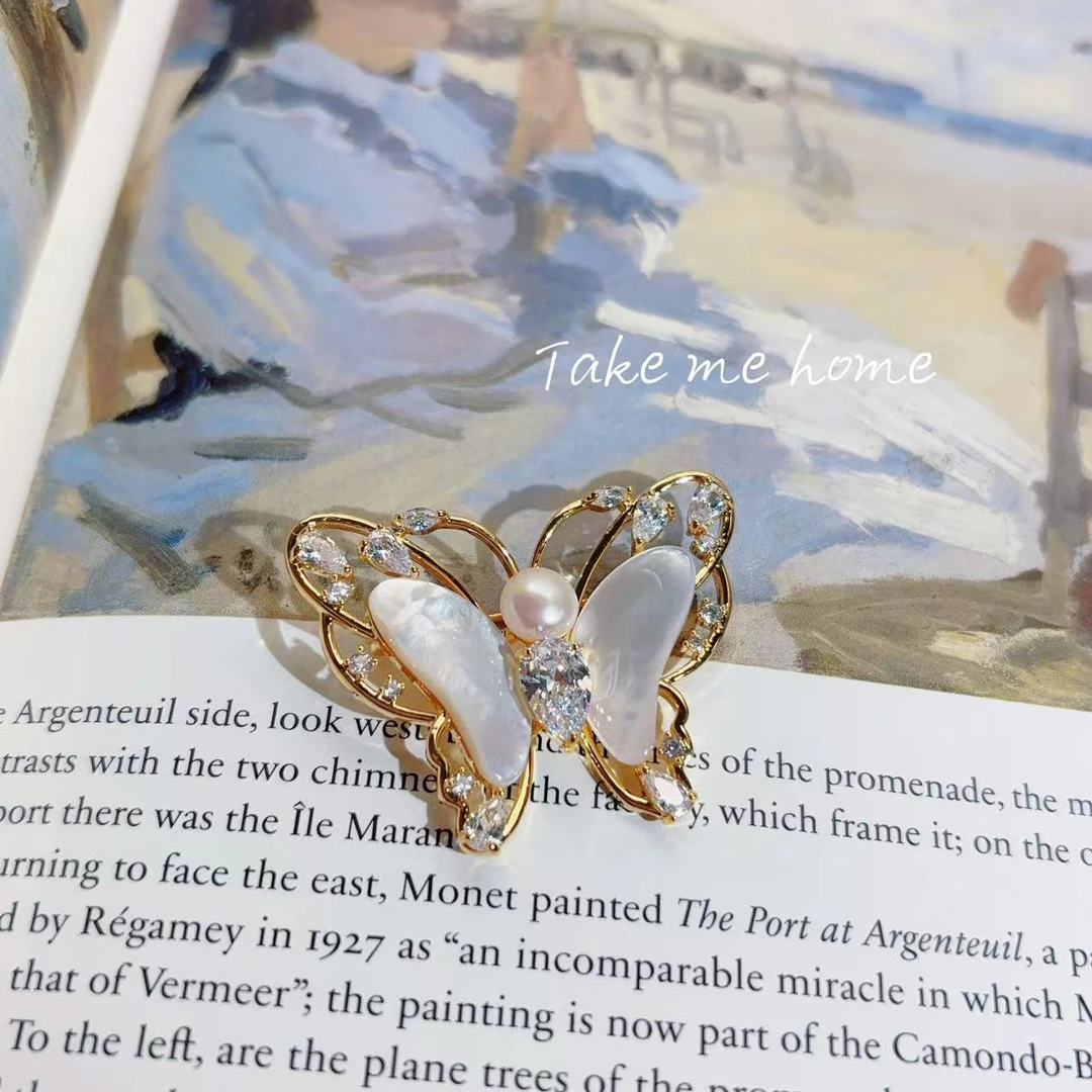 铜合金胸针 春节限定花边蝴蝶母贝胸针