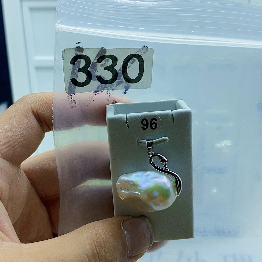 颈饰合金淡水珍珠