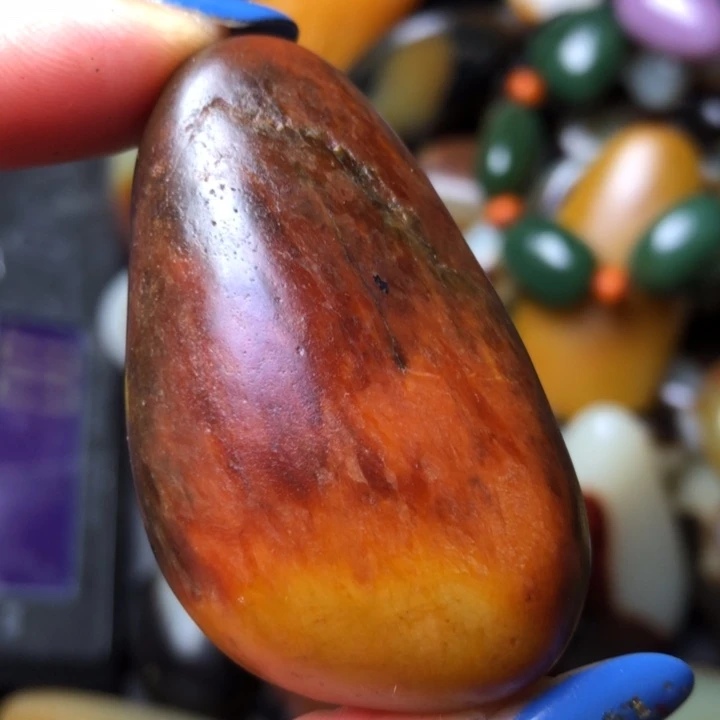 和田玉未镶嵌珠宝奇石