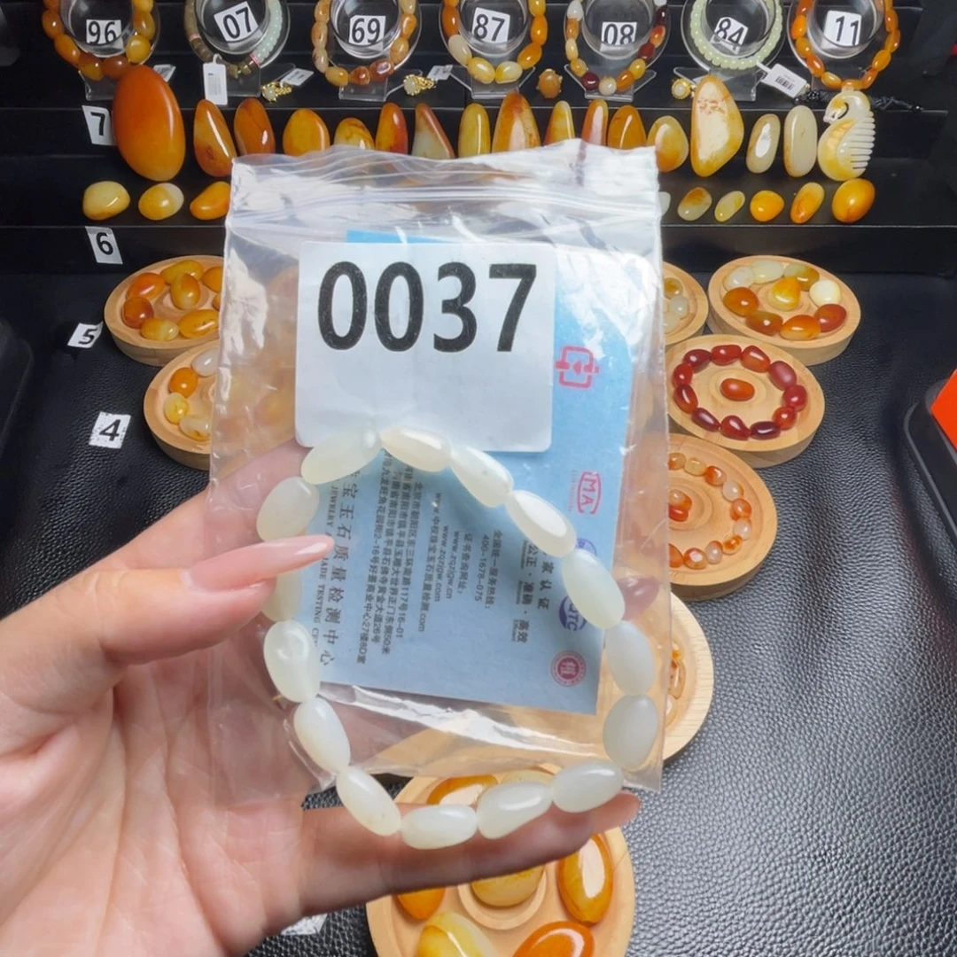 未镶嵌手串和田玉